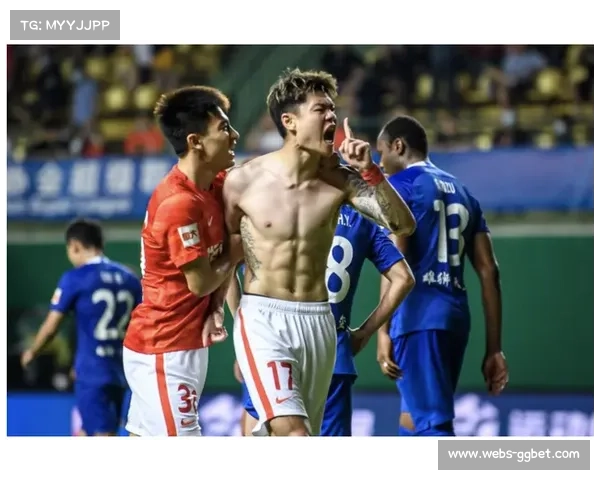 李昊桐对阵侯增昊：前九洞落后，后九洞连赢3洞实现翻盘